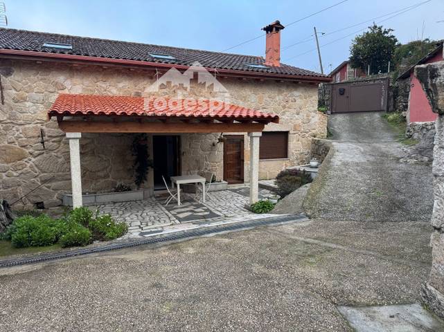 Casa-chalet en Alquiler en Arbo