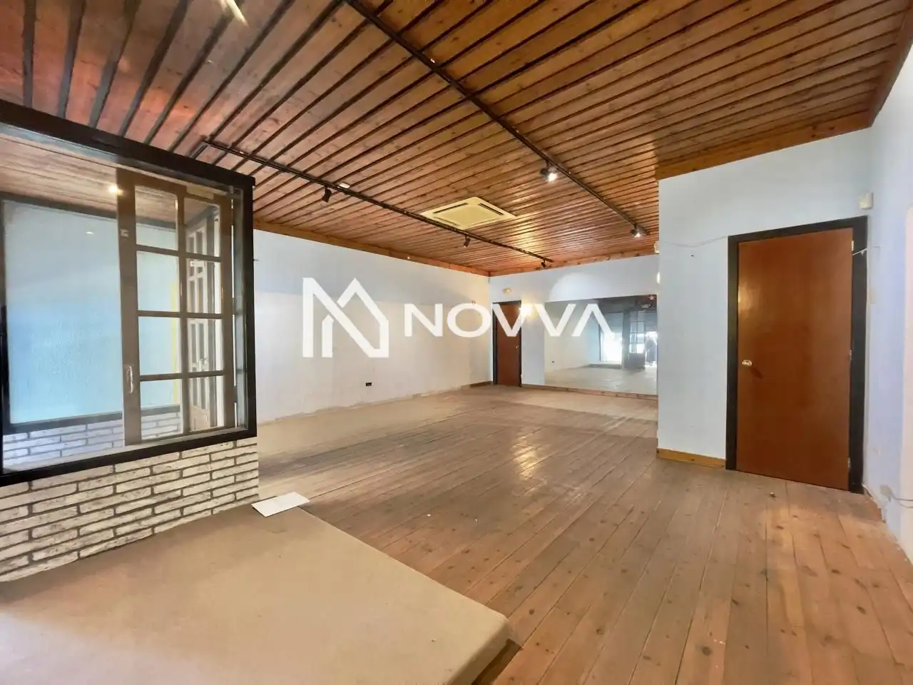 Local commercial à vendre à CL CERVANTES, imagen 2