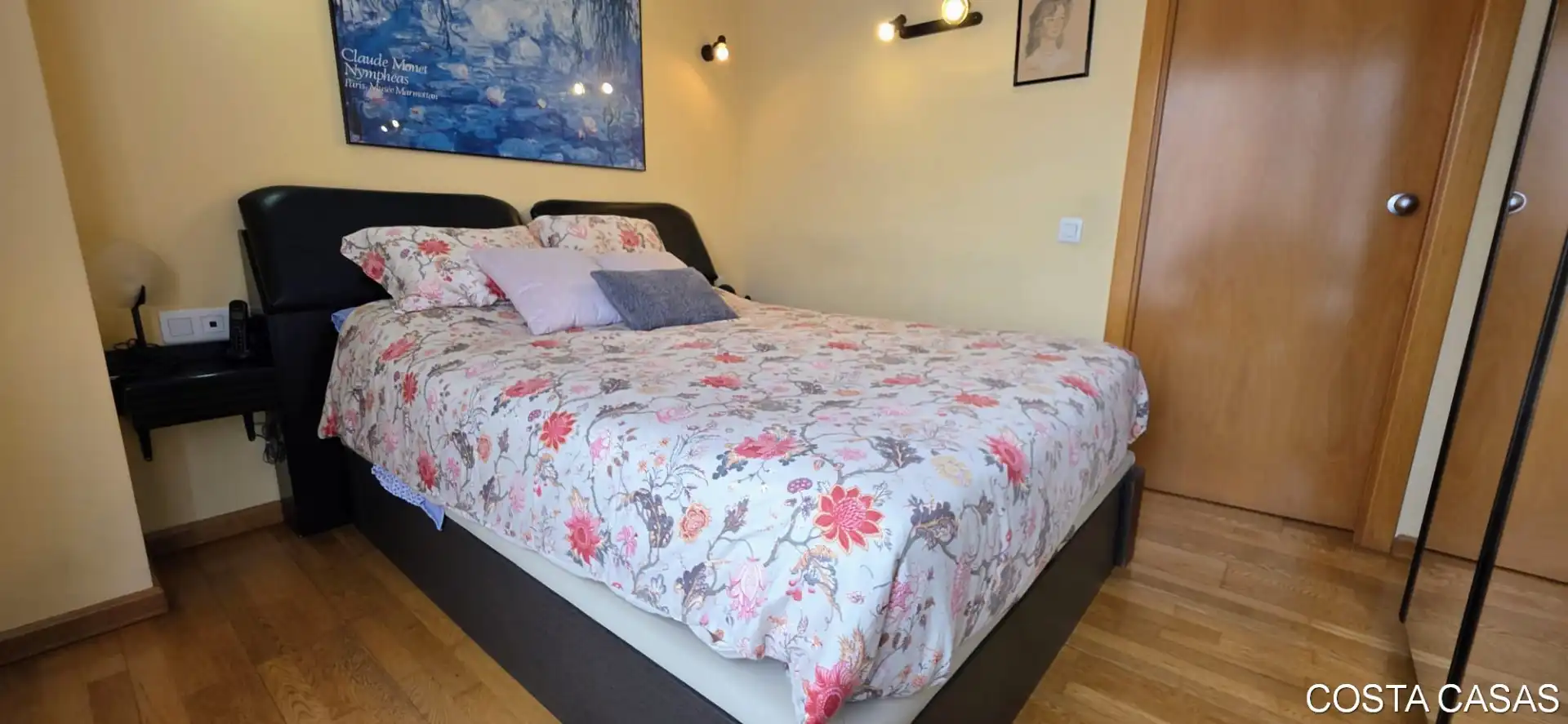 Bedroom of Duplexes for sale in Castelldefels  with Air Conditioner, Heating and Parquet flooring