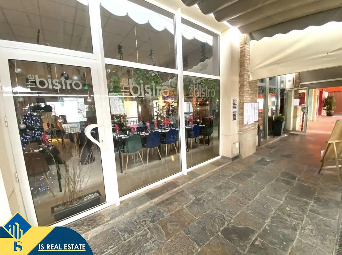 Geschaftsraum zum Verkauf in Algorfa mit Klimaanlage, Terrasse und Möbliert