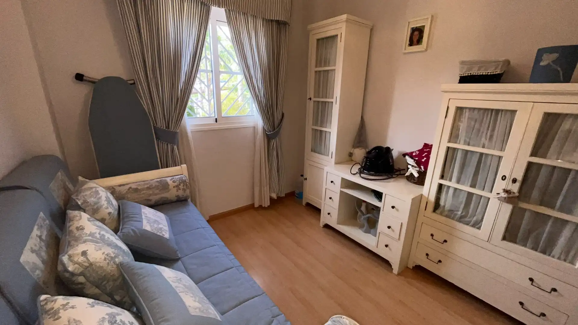 Dormitori de Casa adosada en venda en Málaga amb Aire condicionat, Calefacció i Jardí privat