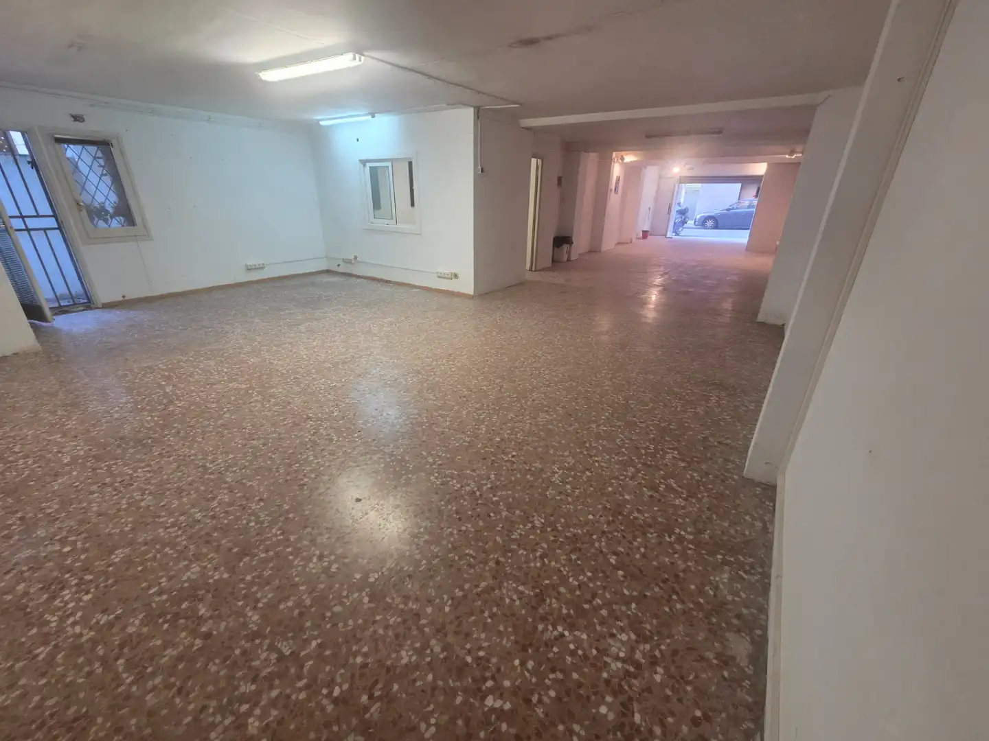 Local comercial de lloguer a Carrer Torras i Bages 39, imagen 3