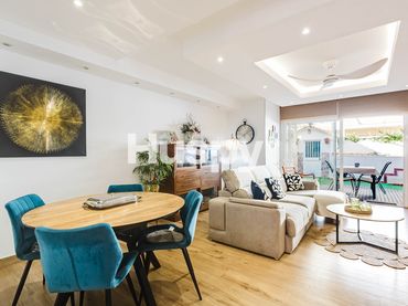 Casa pareada en venta en Avenida de la Florida