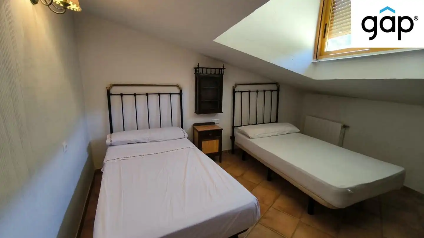 Bedroom of Houses for rent in Palomera  with Heating, Terrace and Furnished