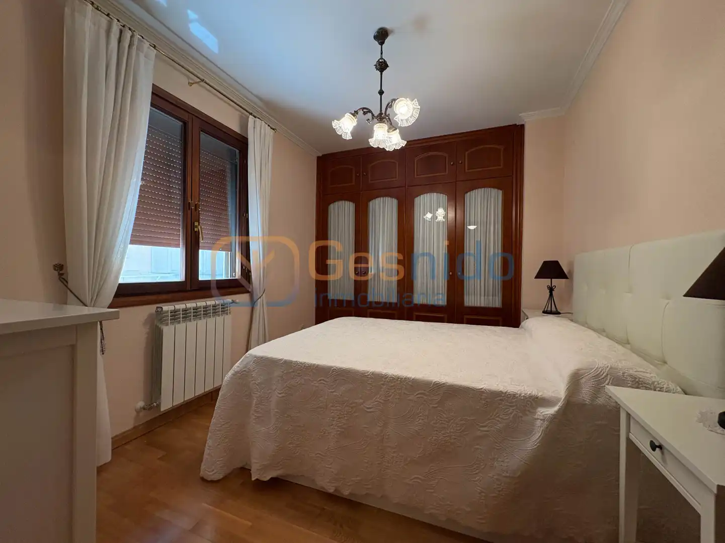 Habitación de Piso de alquiler en Segovia con Calefacción