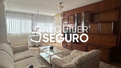 Foto 3 de Piso de alquiler en De Londres, Base Aérea, Torrejón de Ardoz