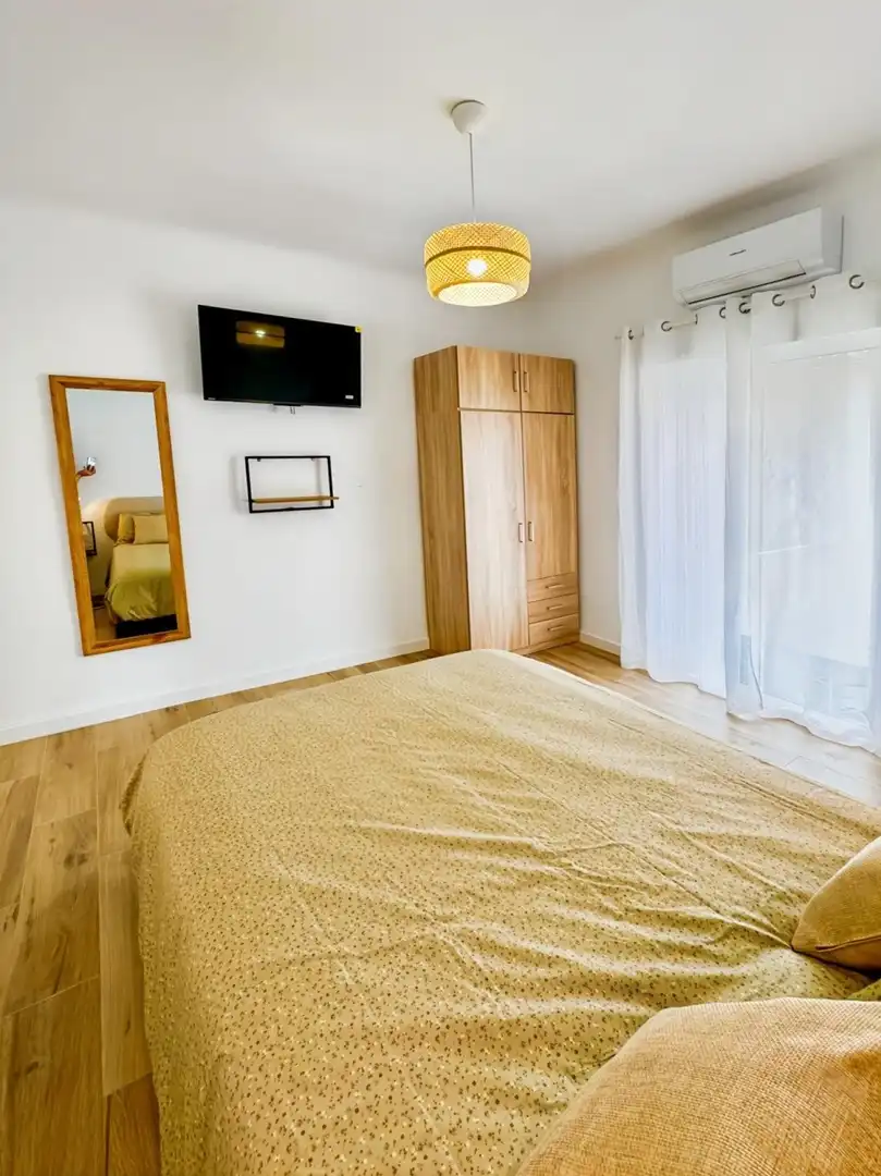 Bedroom of Flat for sale in Benidorm  with Heating, Furnished and Balcony