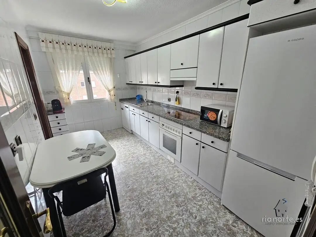 Kitchen of Flat for rent in Avilés  with Heating and Terrace