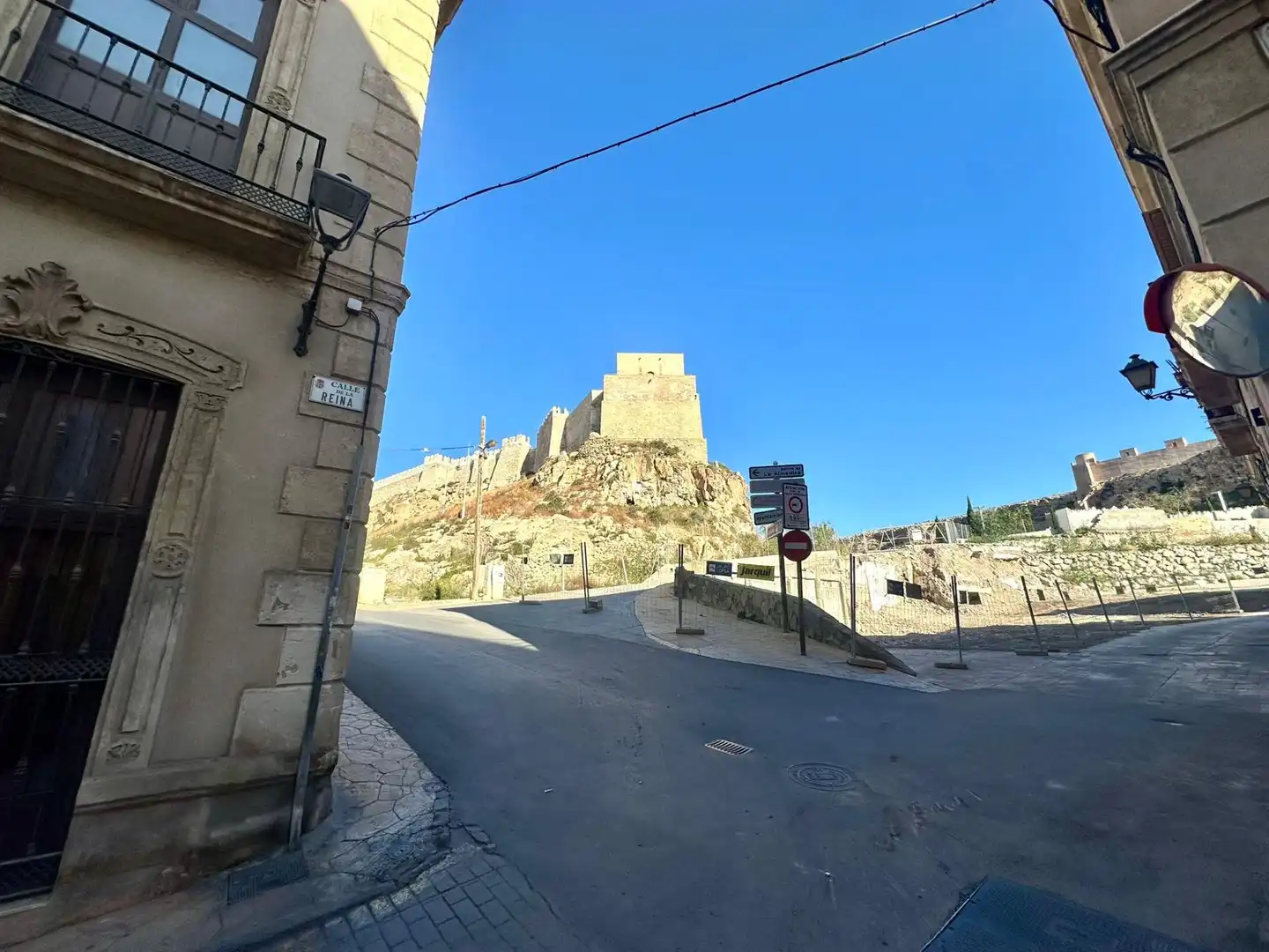 Vista exterior de Piso en venta en Almería con Terraza