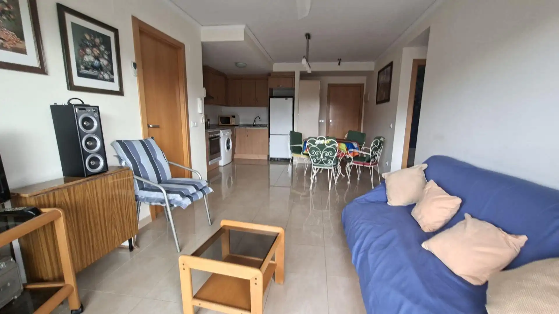 Sala de estar de Apartamento en venta en Guardamar de la Safor con Terraza y Piscina comunitaria