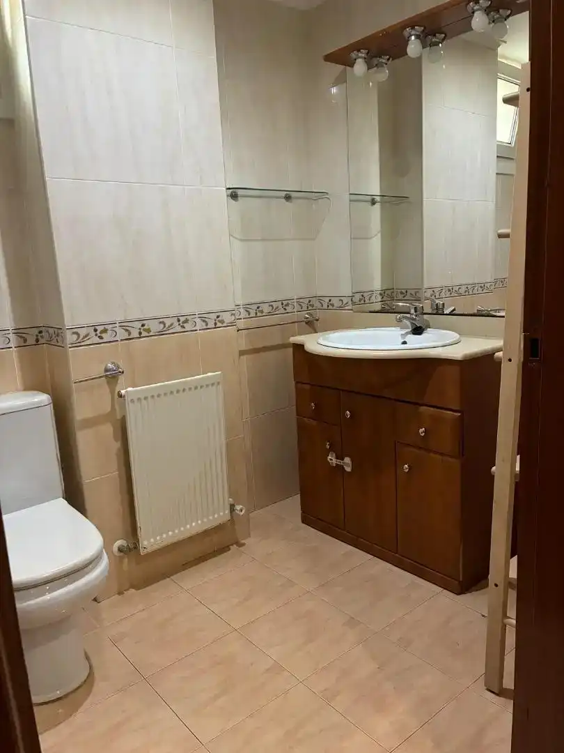 Bany de Pis en venda en Etxebarria  amb Balcó