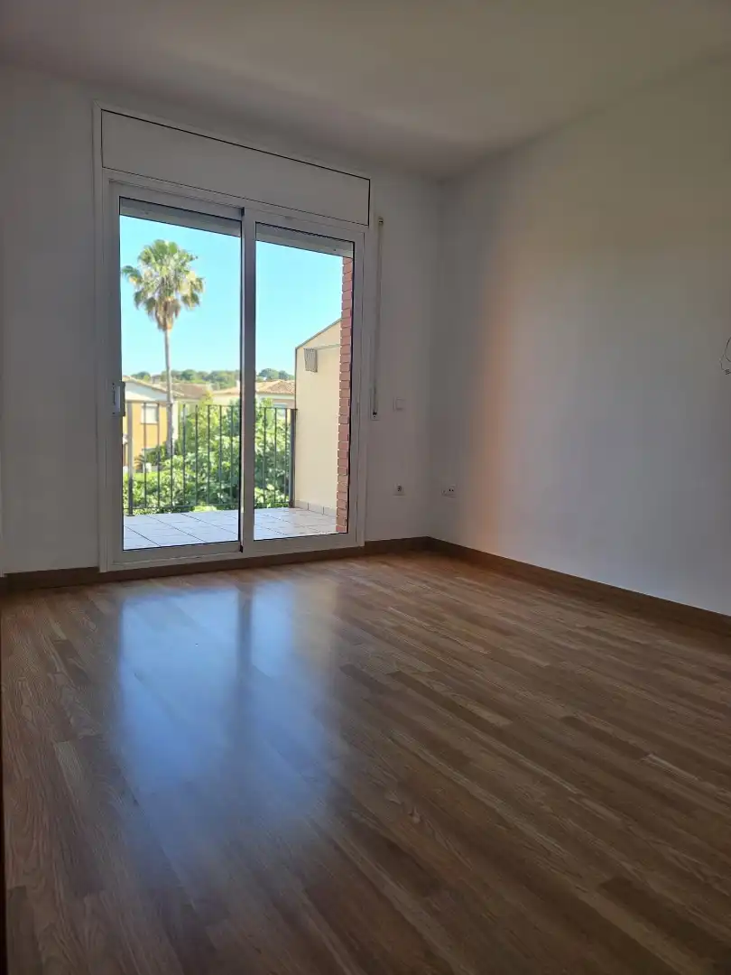 Dormitori de Casa o xalet en venda en Salou amb Aire condicionat, Calefacció i Jardí privat