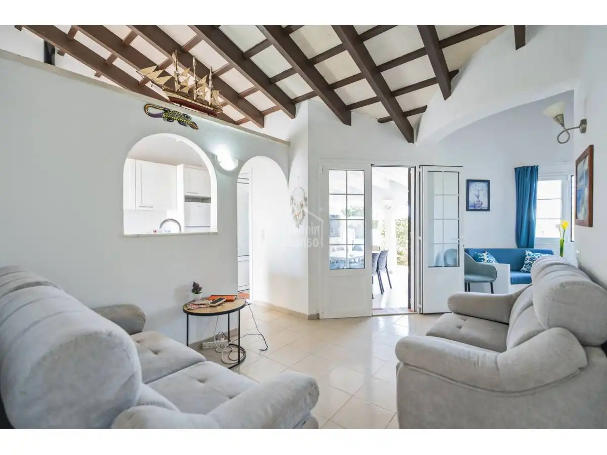 Sala d'estar de Apartament en venda en Ciutadella de Menorca amb Calefacció, Jardí privat i Terrassa