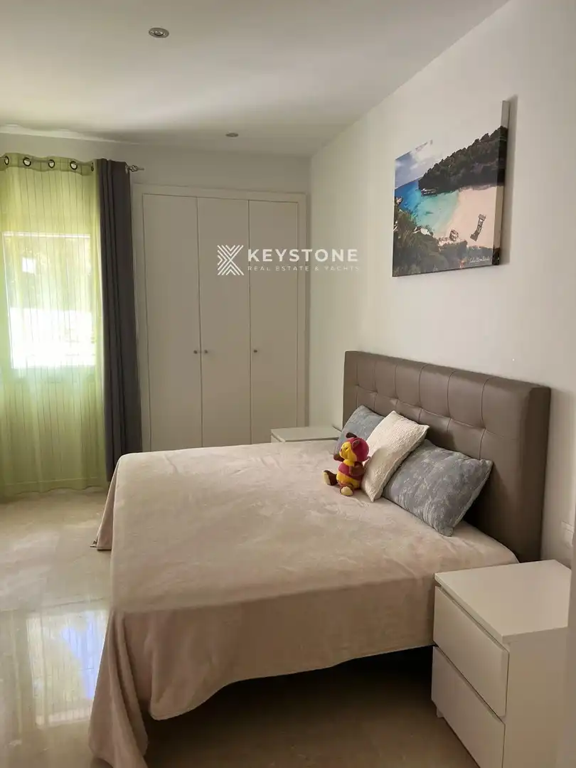Schlafzimmer von Dachboden zur Miete in Calvià mit Klimaanlage, Heizung und Terrasse