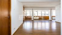 Exterior view of Flat for sale in  Barcelona Capital  with Air Conditioner and Heating