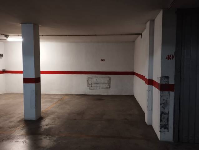 Garaje en Venta en Calle Baños de San Juan en Cabra