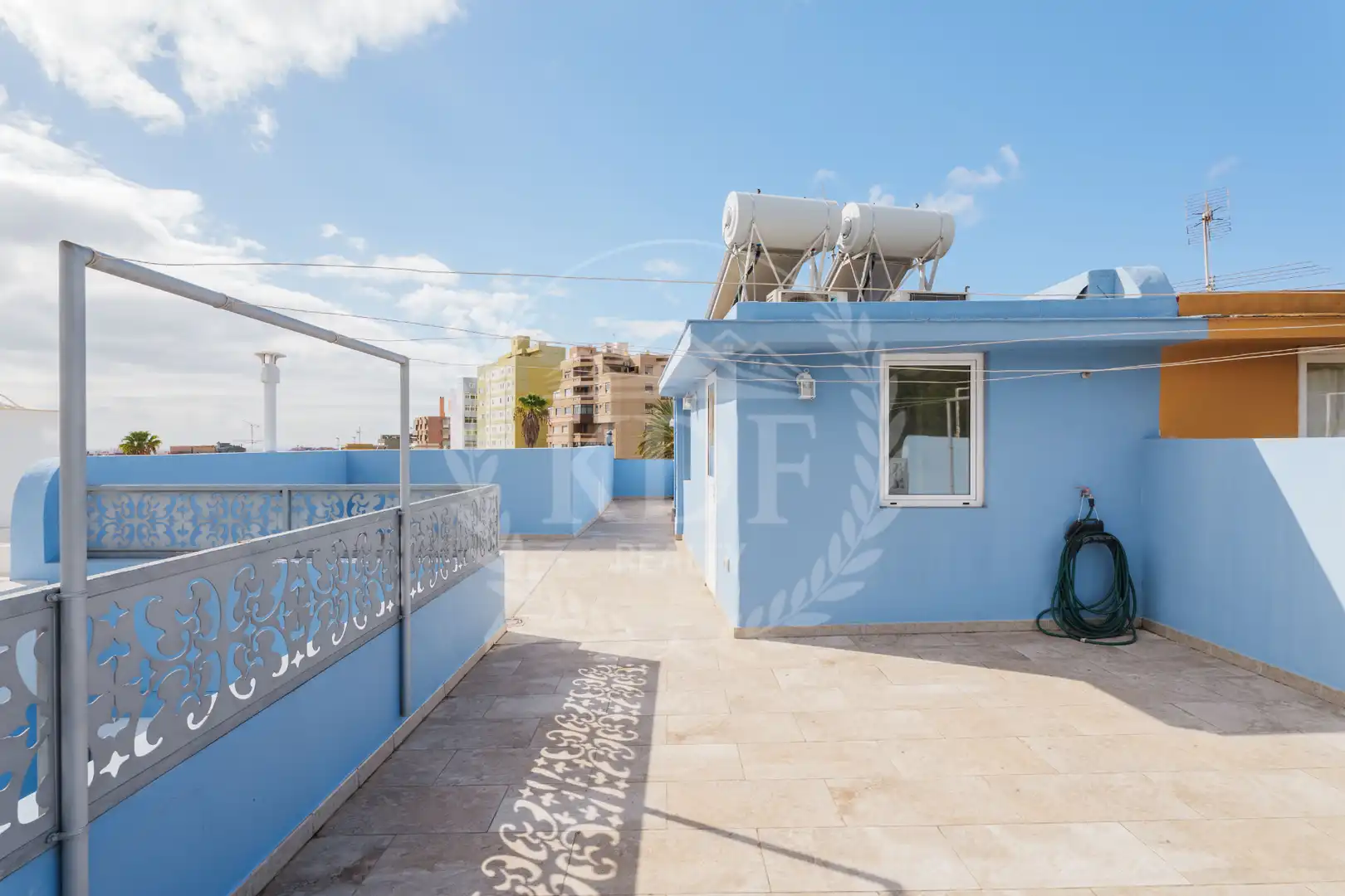 Casa aparellada amb terrassa en venda a Avenida de Bélgica, imagen 40