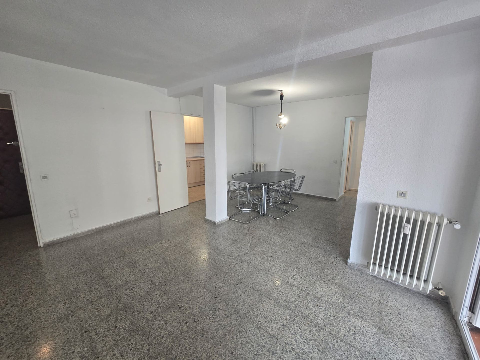 Menjador de Pis en venda en  Madrid Capital amb Calefacció, Terrassa i Traster