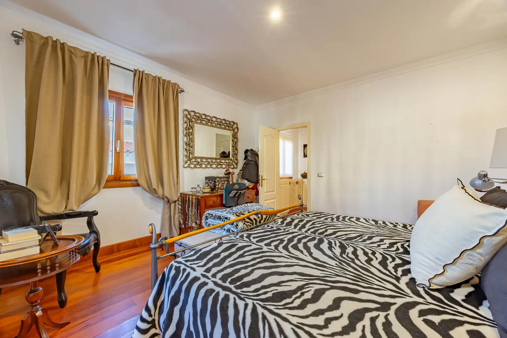 Dormitori de Casa o xalet en venda en Las Palmas de Gran Canaria amb Parquet, Terrassa i Traster