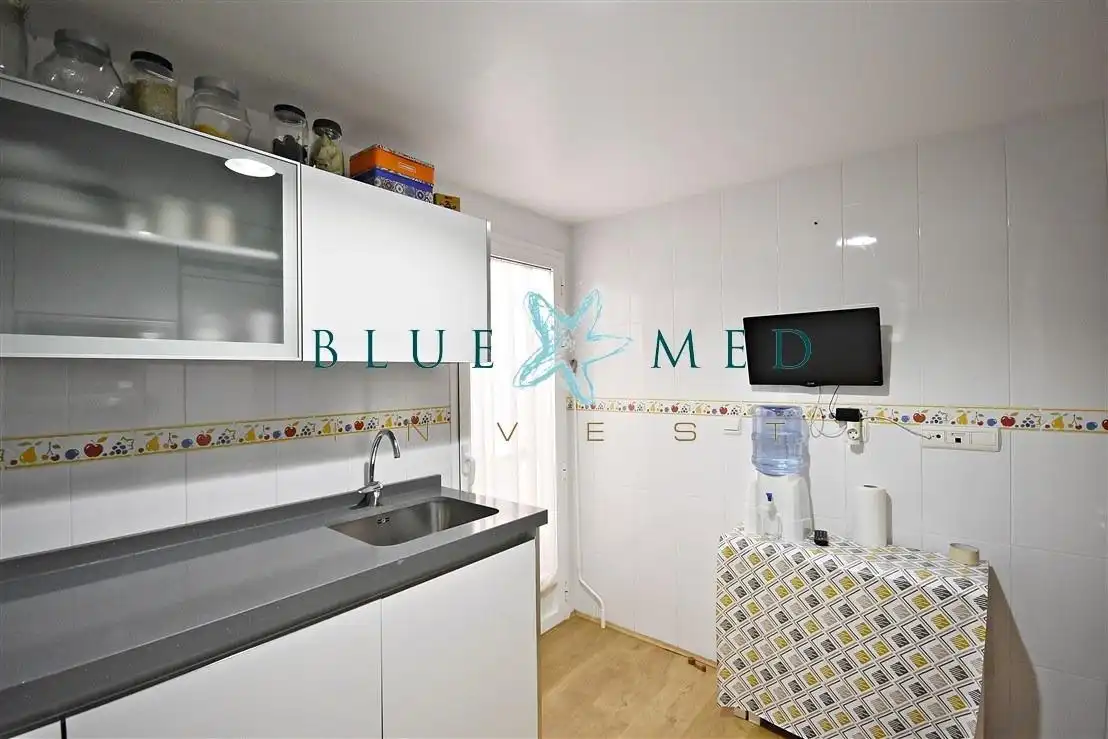 Küche von Wohnung zum Verkauf in Mazarrón mit Klimaanlage, Heizung und Parkett