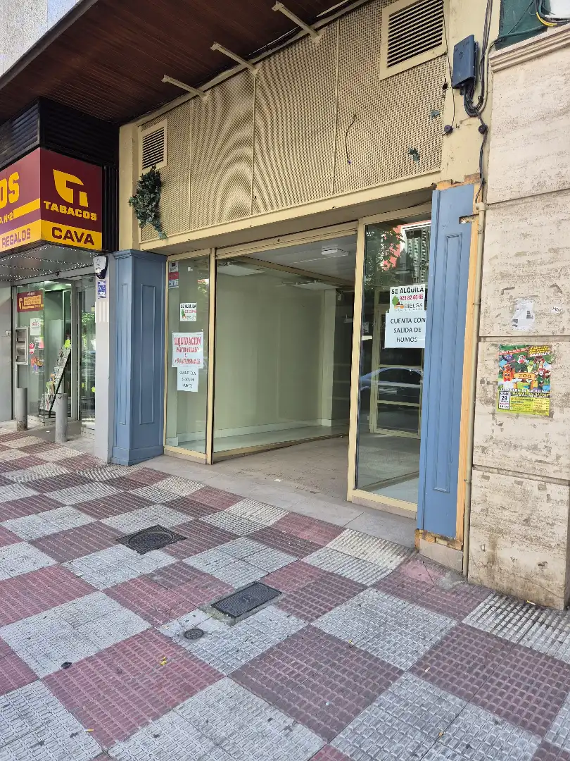 Geschaftsraum zur Miete in Calle Doctor Muñoz Urra, Centro - Corte Inglés