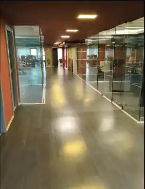 Oficina de alquiler en Vigo  con Aire acondicionado