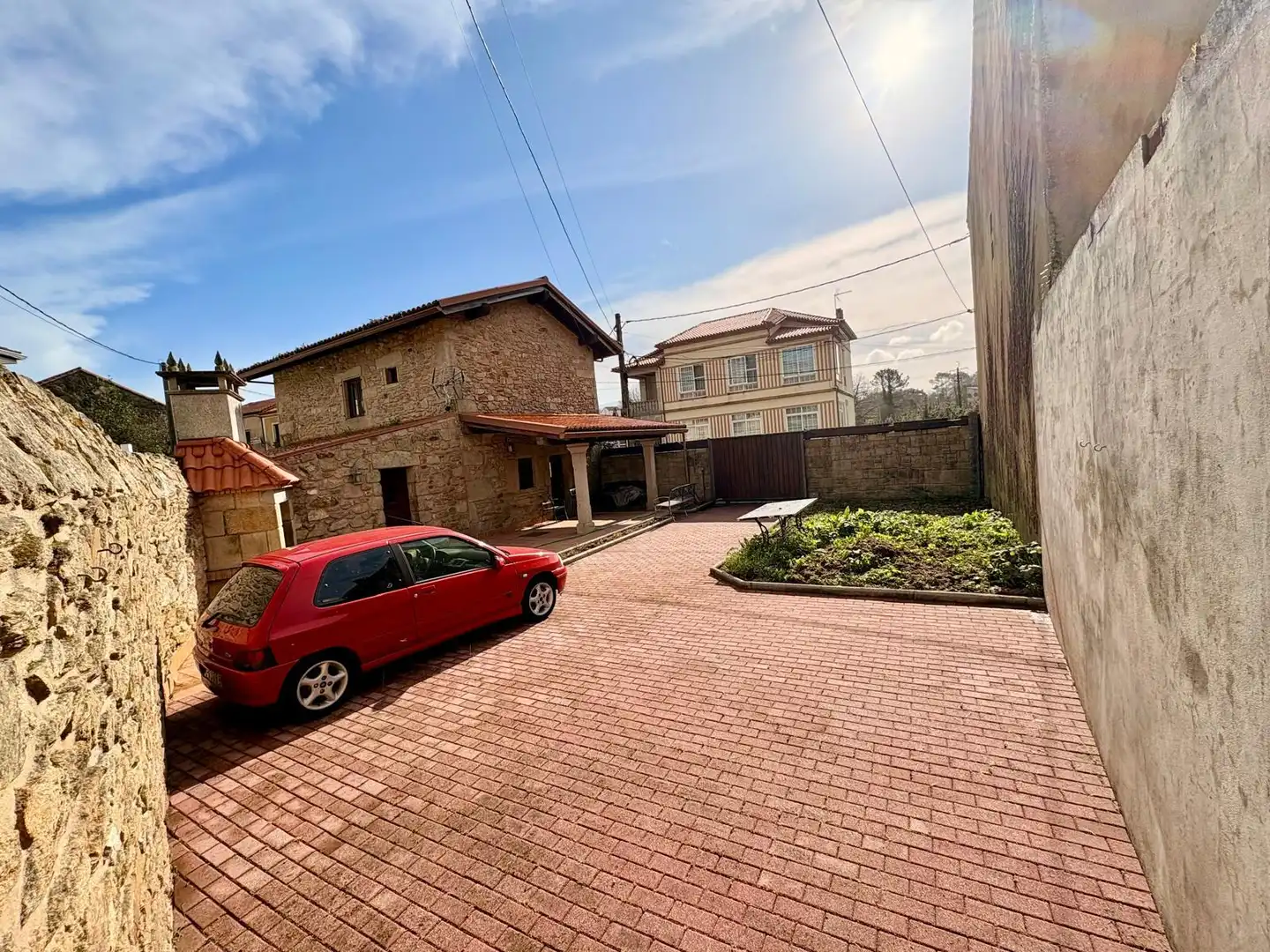 Vista exterior de Casa o chalet en venta en Noia con Calefacción, Jardín privado y Terraza