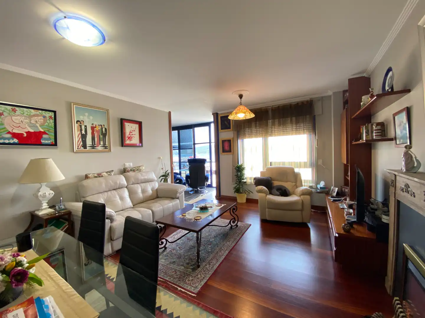 Sala de estar de Piso de alquiler en Outes con Calefacción, Terraza y Amueblado