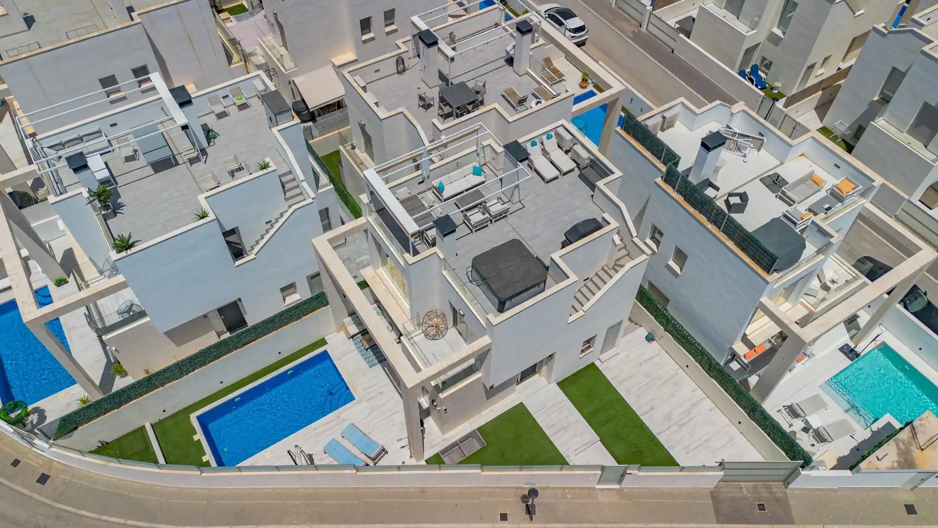 Chalet con terraza en venta en Calle Cabo de Palos, imagen 49