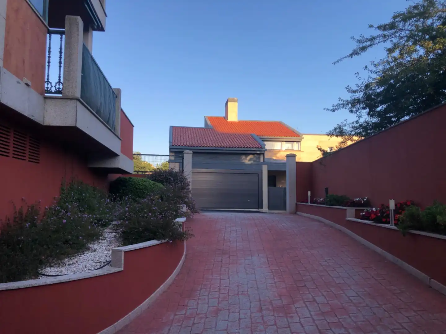 Vista exterior de Traster en venda en Sanxenxo