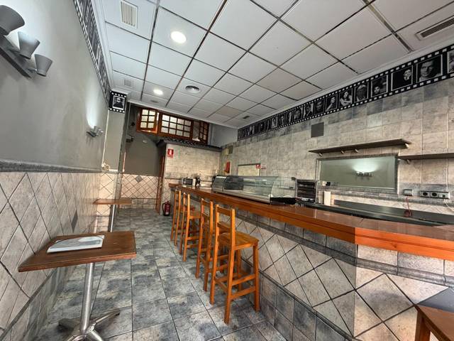 Local comercial en Venta en Calle Calle Córdoba, 9 en Barrio de San Blas