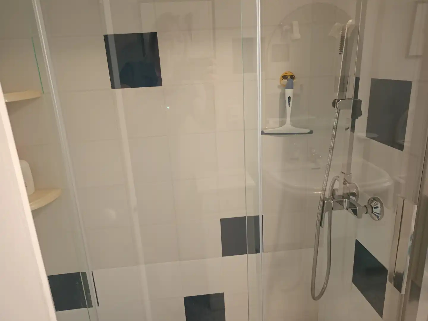 Badezimmer von Wohnung zum Verkauf in Gandia mit Klimaanlage, Terrasse und Möbliert