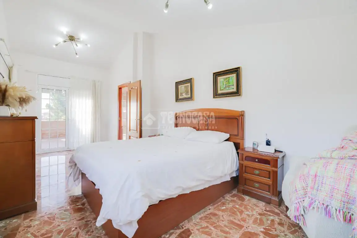 Dormitori de Casa o xalet en venda en Rubí amb Aire condicionat, Calefacció i Terrassa