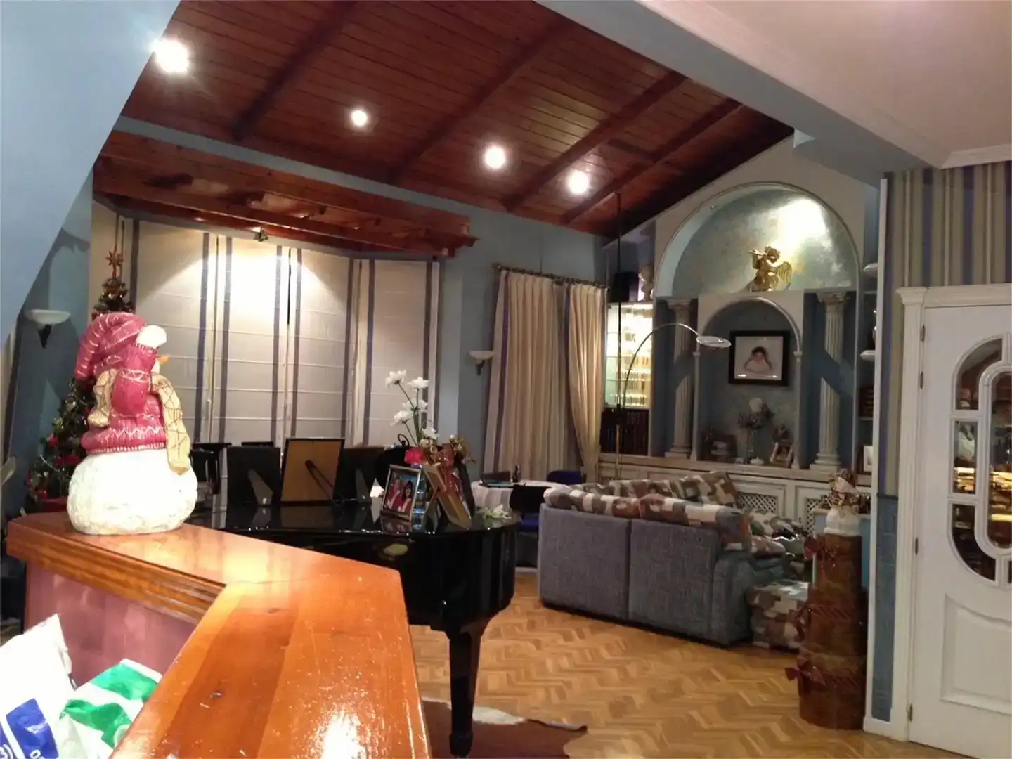 Sala d'estar de Dúplex en venda en Villacañas amb Aire condicionat, Parquet i Balcó