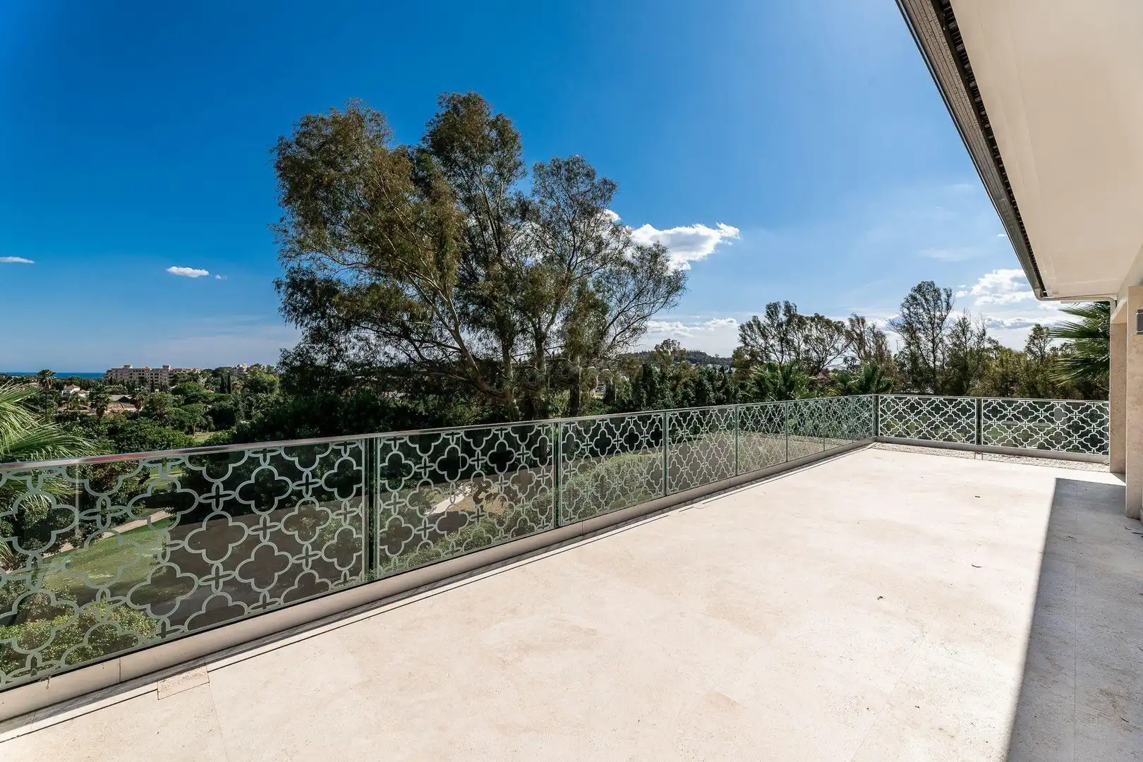 Villa mit Pool zum Verkauf in Nueva Andalucía, imagen 23