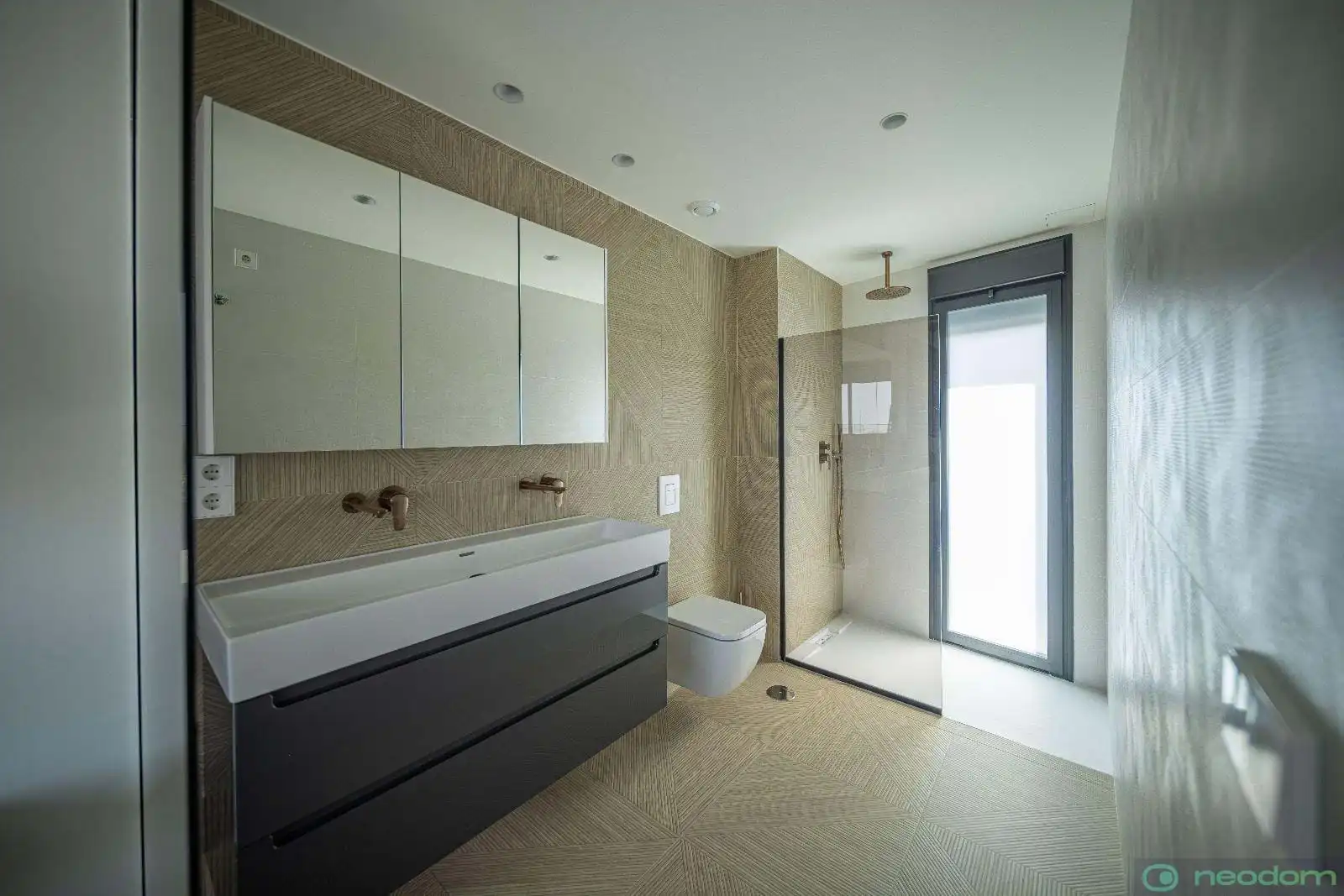 Bathroom of Houses for sale in Rojales