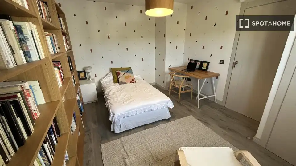Habitación en Valdemarín
