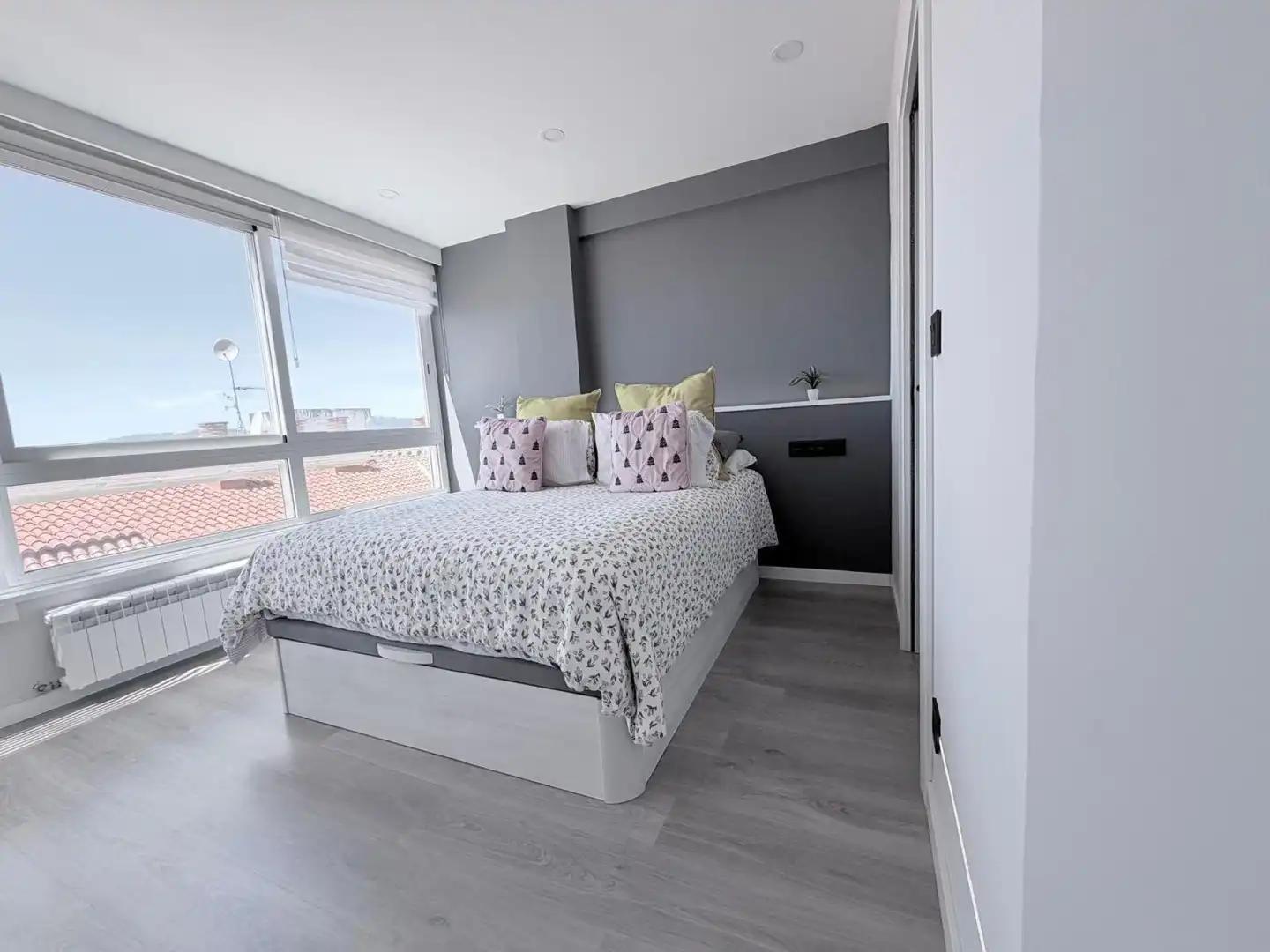 Habitación de Piso en venta en Vigo  con Aire acondicionado y Calefacción