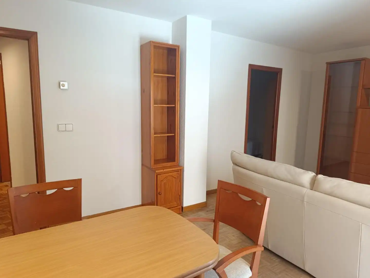 Living room of Flat for rent in Elche / Elx  with Parquet flooring and Furnished