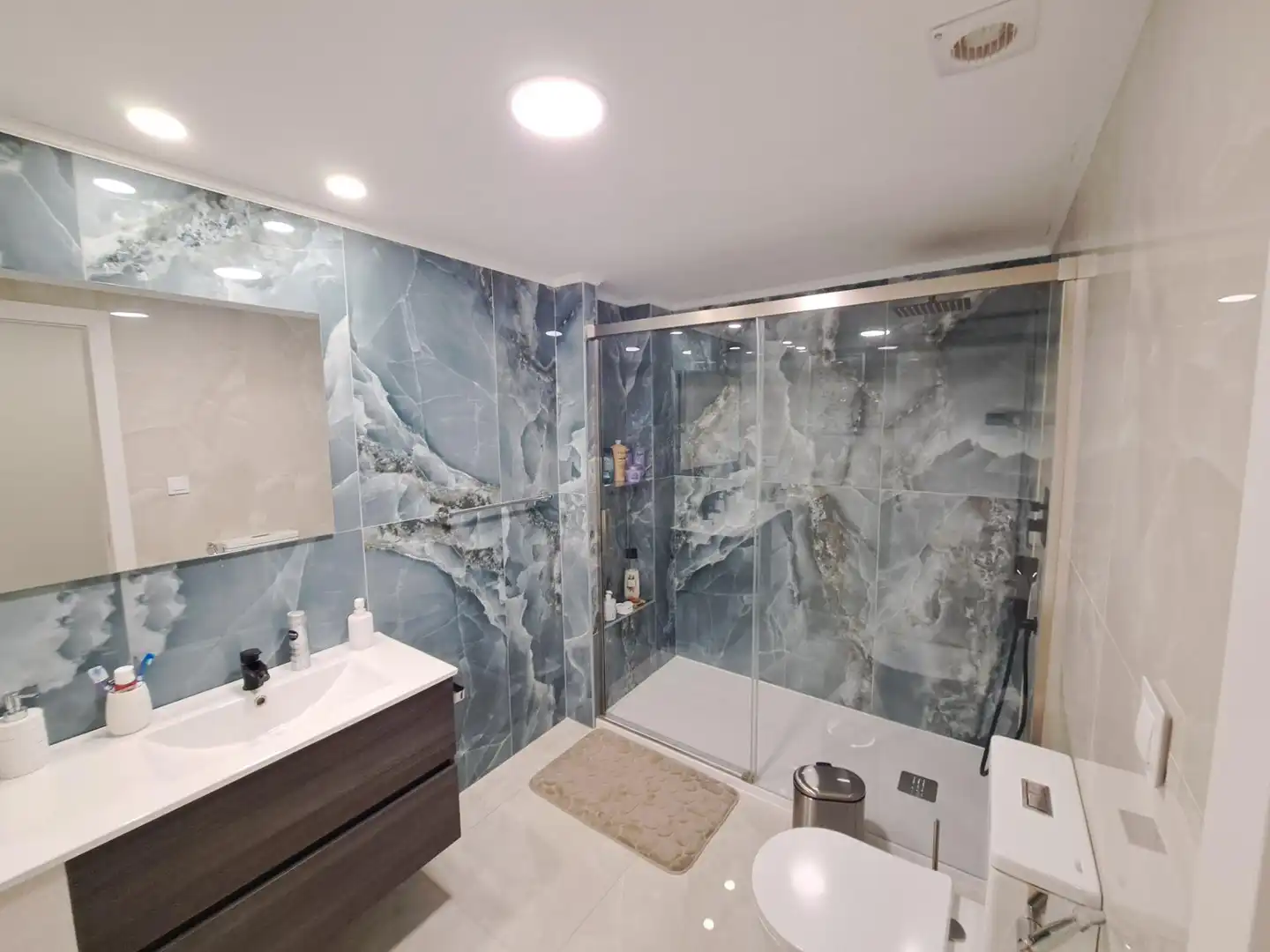 Baño de Piso en venta en Alzira con Aire acondicionado y Terraza