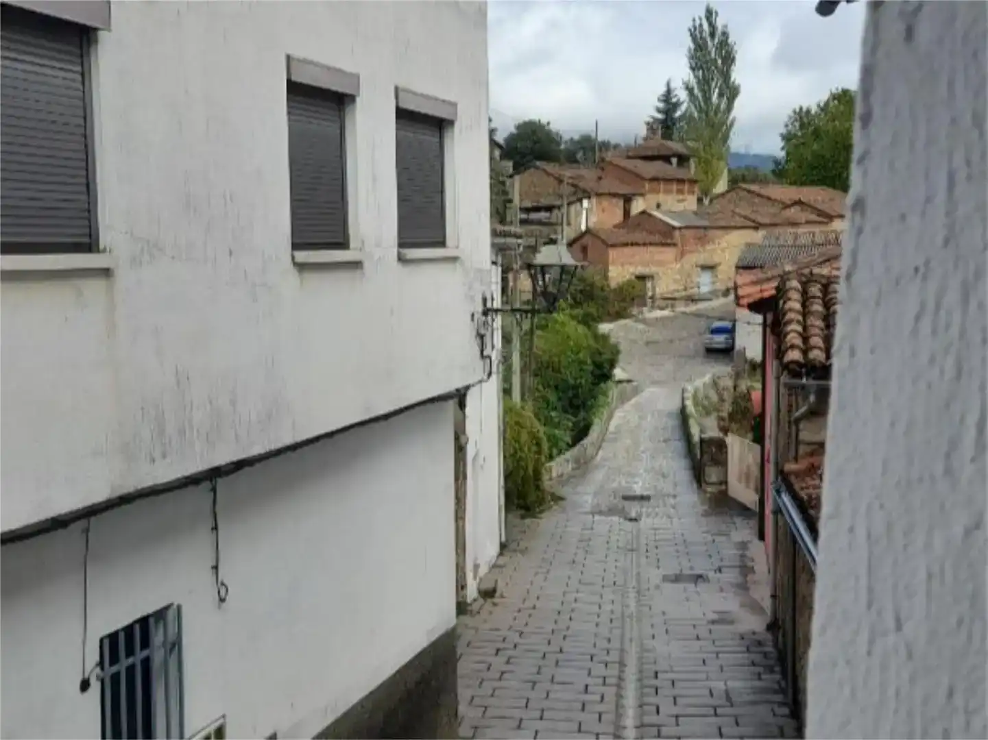 Vista exterior de Casa adosada en venta en Cuacos de Yuste, Cáceres