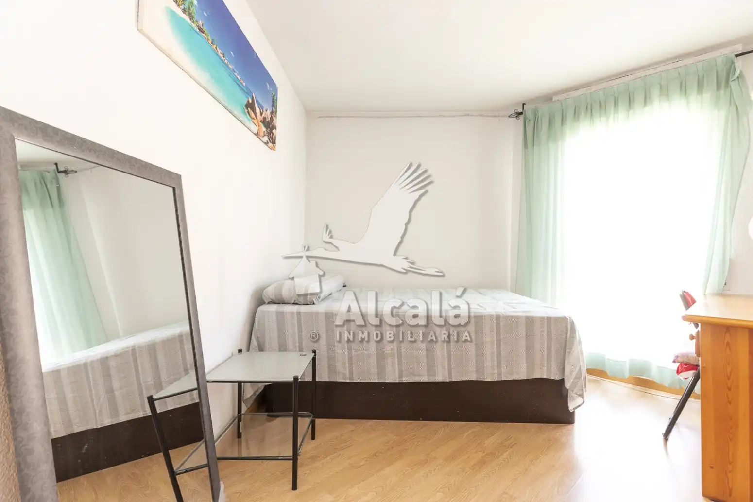 Habitación de Piso en venta en Madrid con Calefacción y Terraza
