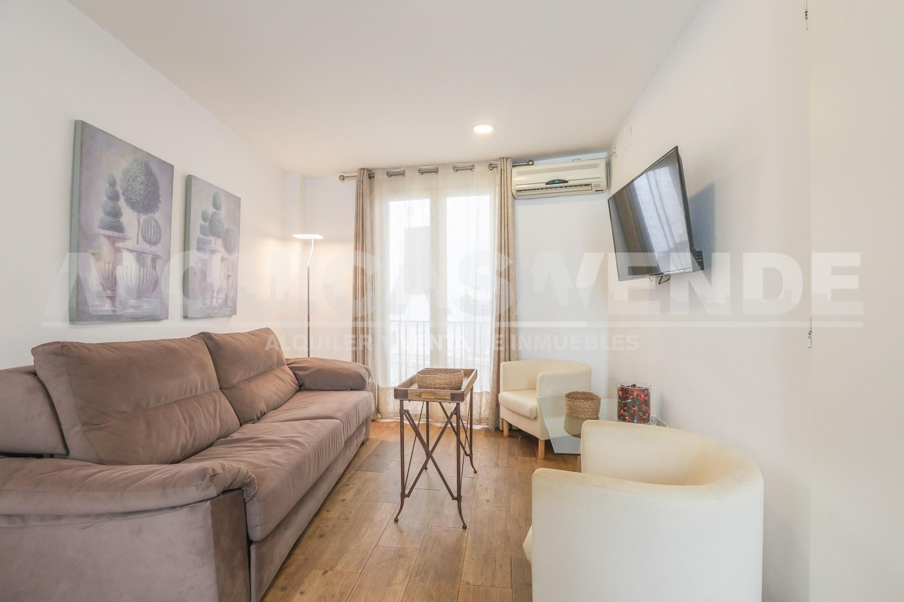 Sala d'estar de Pis en venda en  Sevilla Capital amb Aire condicionat, Calefacció i Terrassa