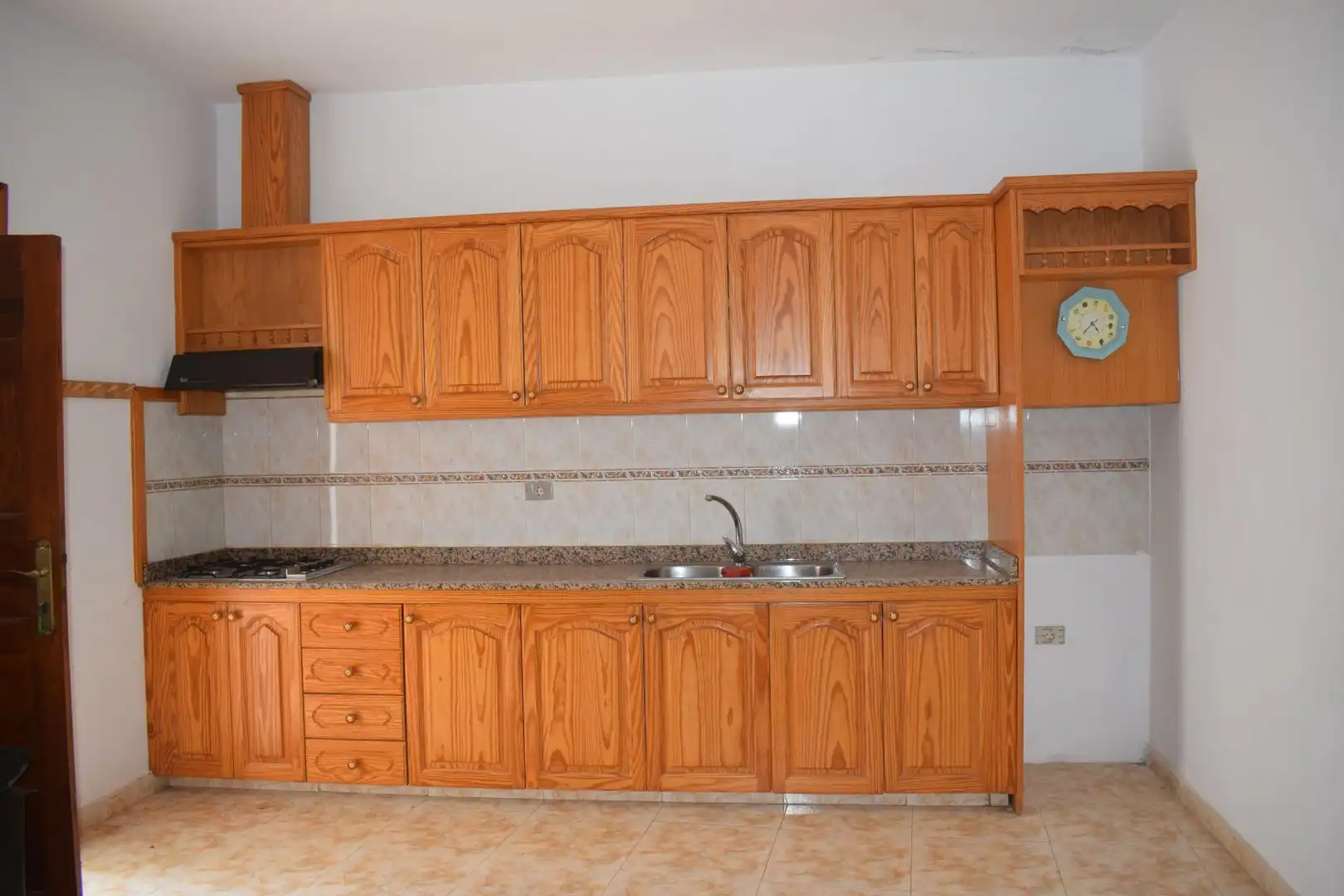 Kitchen of Houses for sale in San Bartolomé de Tirajana  with Private garden, Terrace and Storage room