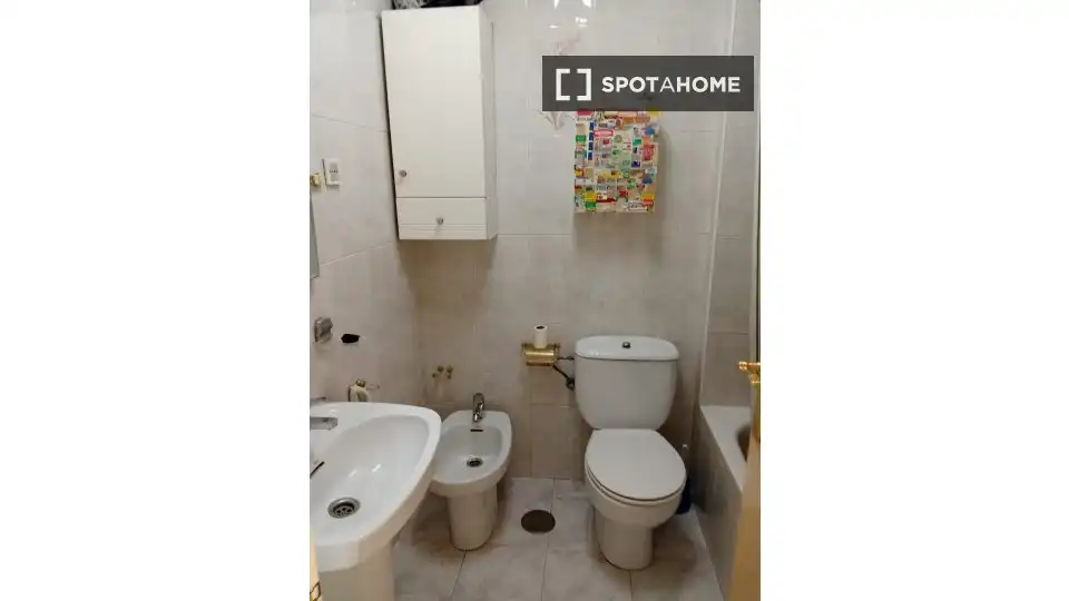 Room in La Princesa