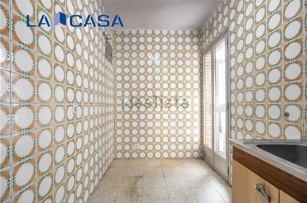 Flat with lift for sale in Algirós