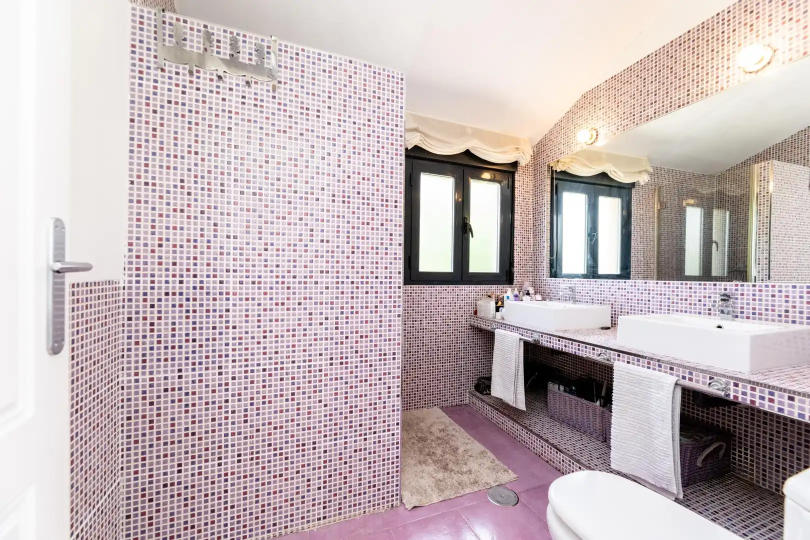 Baño de Casa o chalet en venta en El Boalo - Cerceda – Mataelpino con Calefacción, Terraza y Piscina
