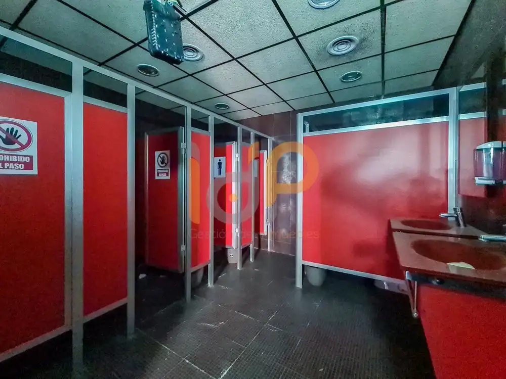 Bany de Nau industrial en venda en Fines