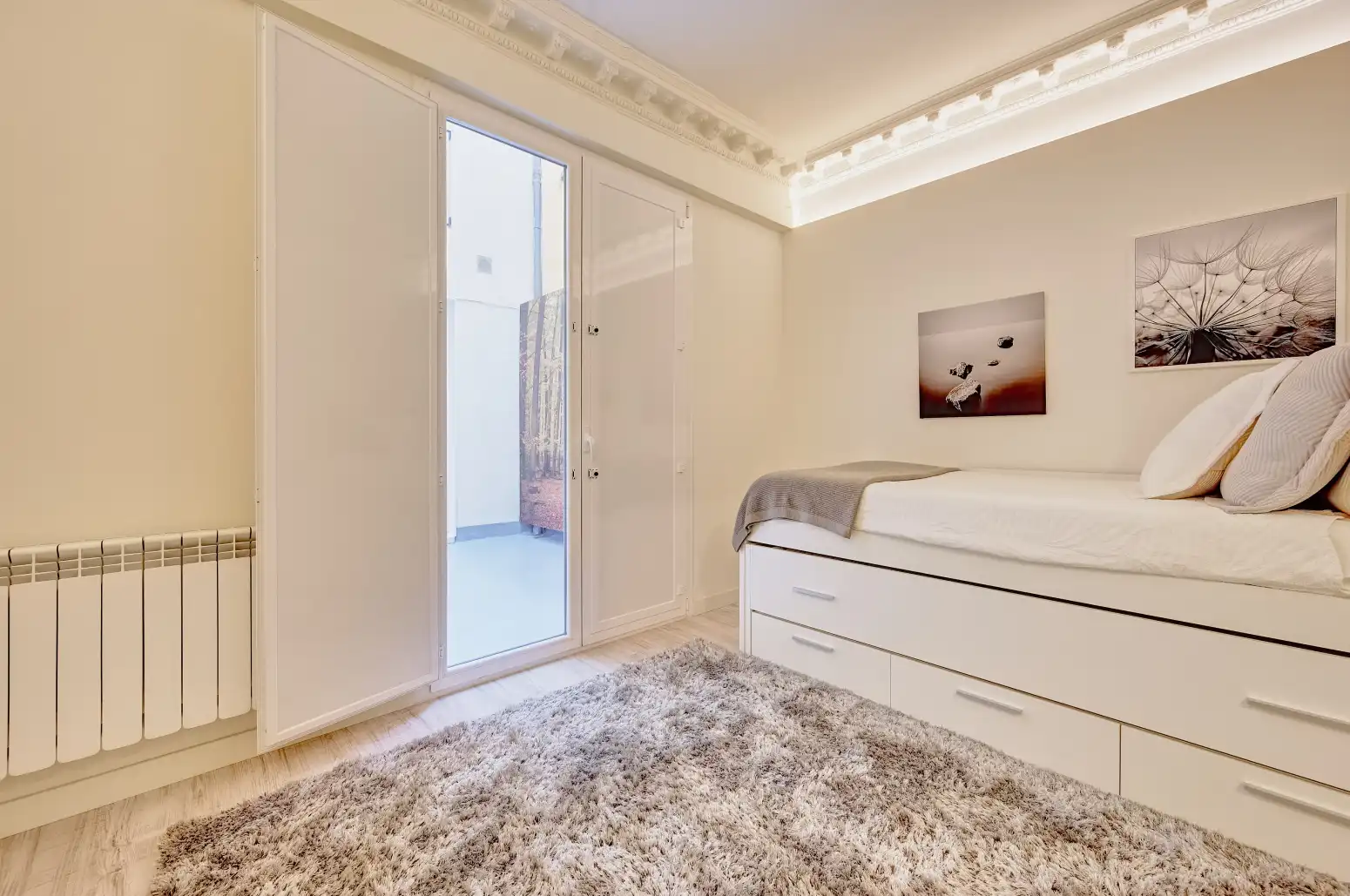 Habitación de Piso en venta en  Pamplona / Iruña con Calefacción, Parquet y Amueblado