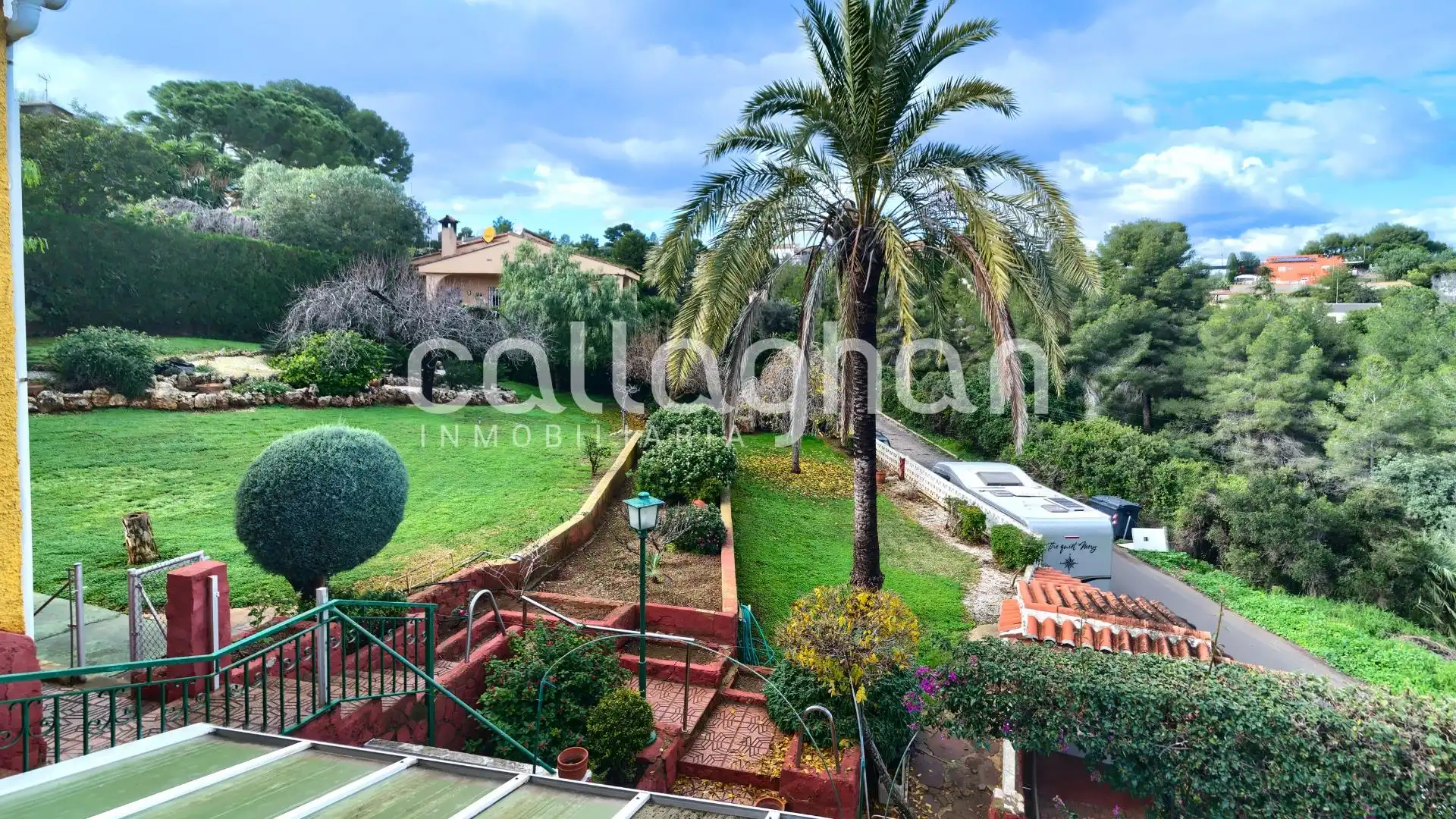 Chalet con piscina en venta en Sierra Perenchiza - Cumbres de Calicanto - Sto Domingo